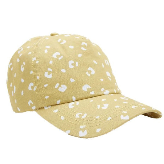 W Hike It Out Hat SU22