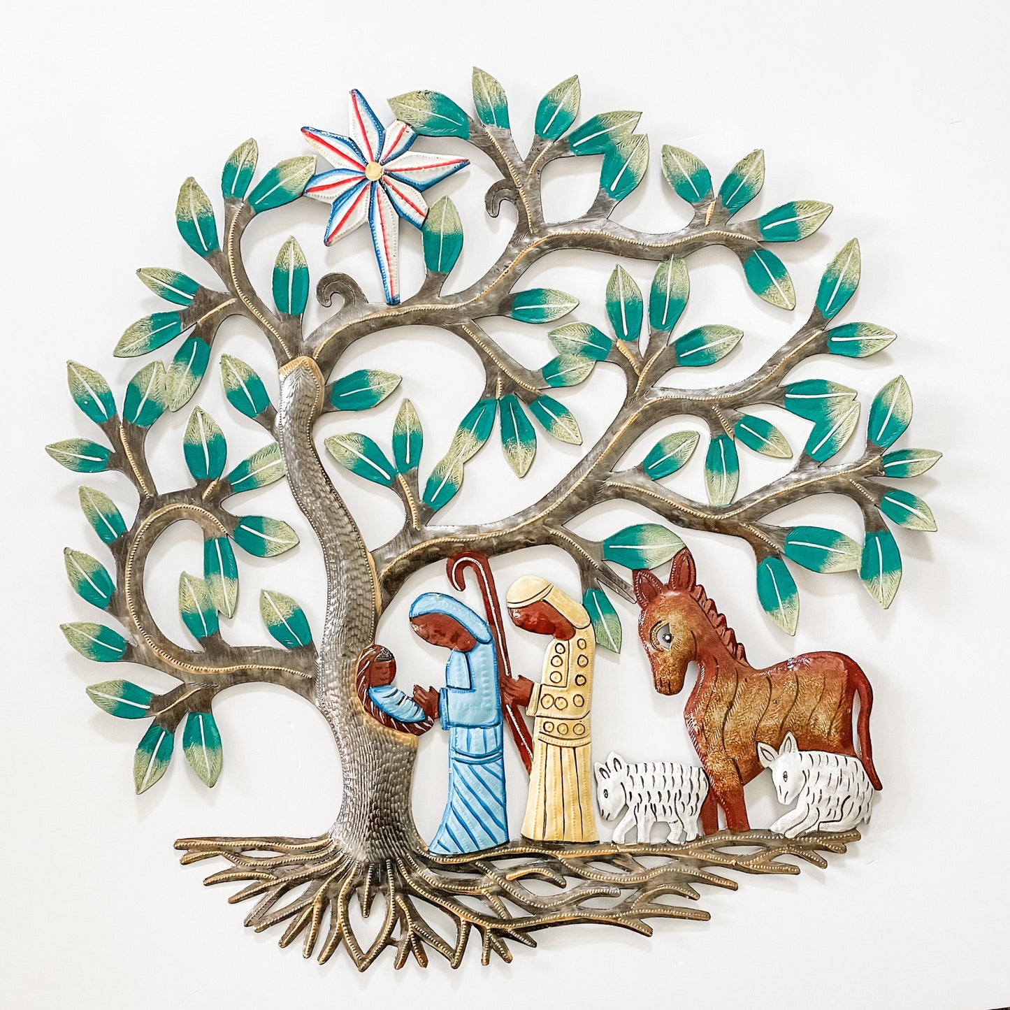 Standing Tree Nativity